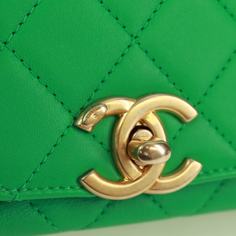 【日本直送】香奈兒 (CHANEL) Matelasse 頂部手柄鏈條包，皮革材質，兩用，綠色/金色雙C標誌，貨號 173128SM-20