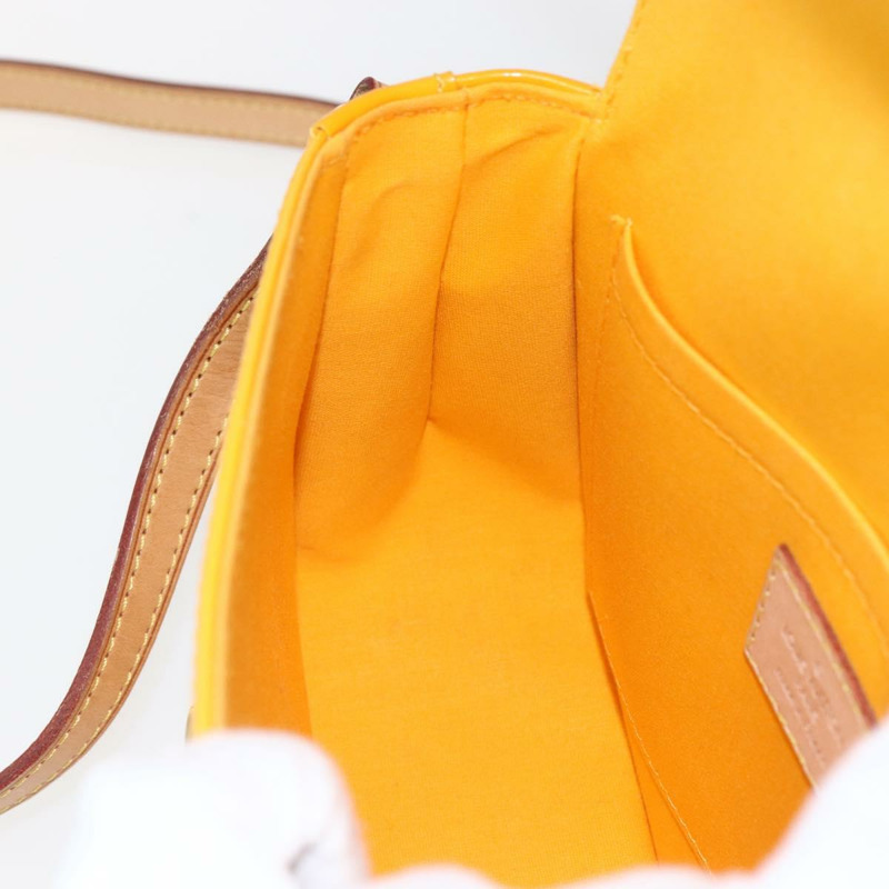 【日本直送】路易威登 Vernis Bell Flower PM 手袋 Jone passion M91731 LV Auth 173129V-20