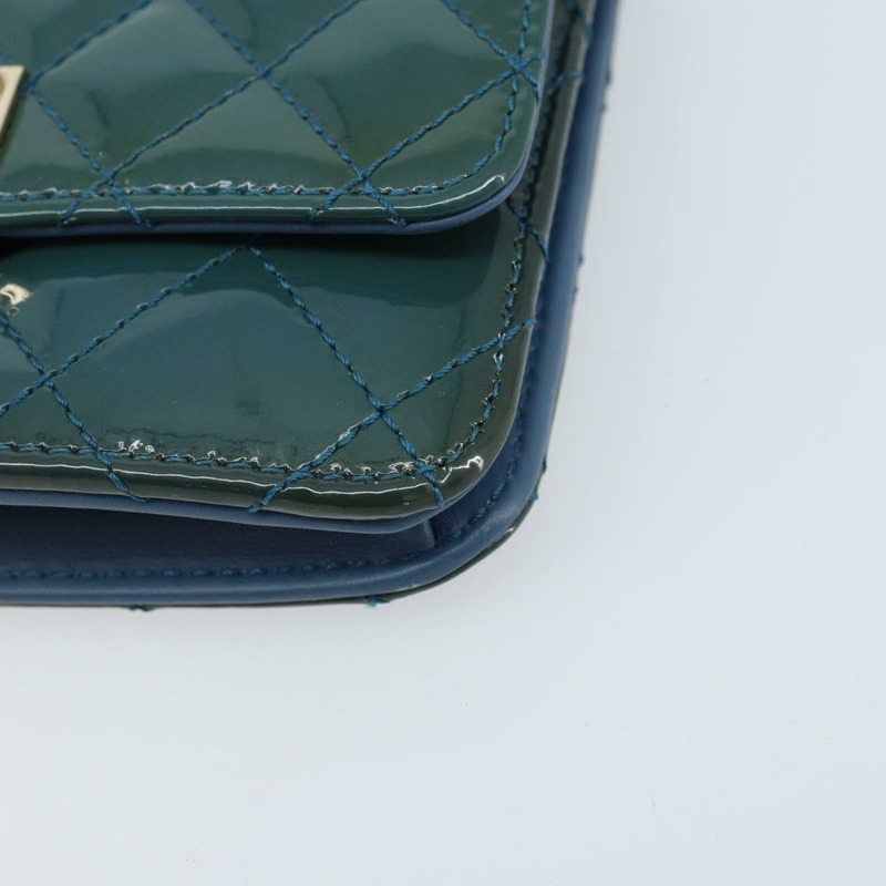 【日本直送】香奈兒 (CHANEL) Matelasse 鏈條肩背包，漆皮綠色金色雙C標誌，貨號 173130SAM-7