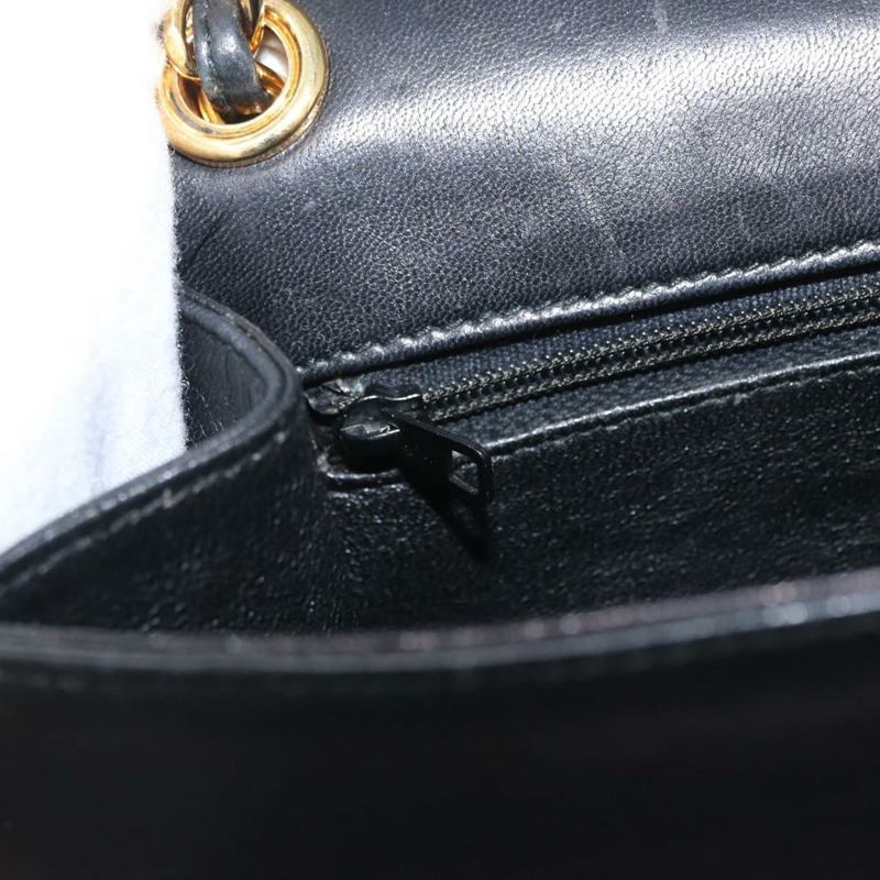 【日本直送】香奈兒 (CHANEL) 絎縫鏈條單肩包，羊皮材質，黑色，金色雙C標誌，正品編號 ka2482V-23