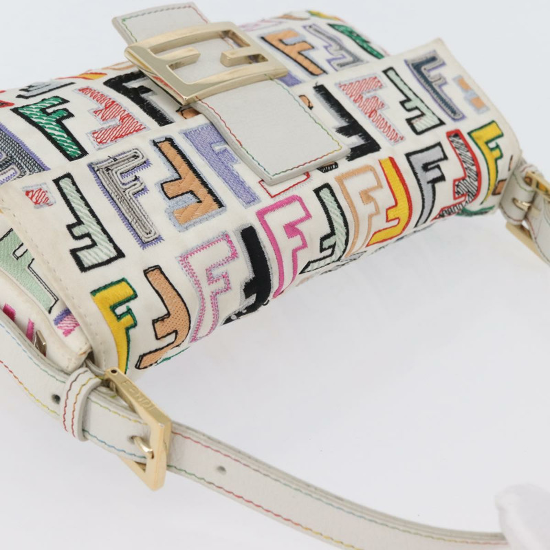 【日本直送】FENDI Zucca帆布Mamma Baguette單肩包 多色金 正品 171596SM-13