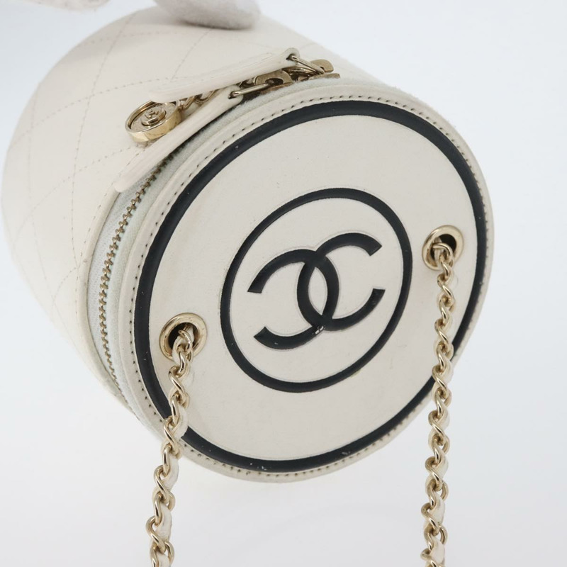 【日本直送】香奈兒 (CHANEL) 絎縫鏈條肩背包，羊皮材質，白色，金色雙C標誌，貨號 170857M-6