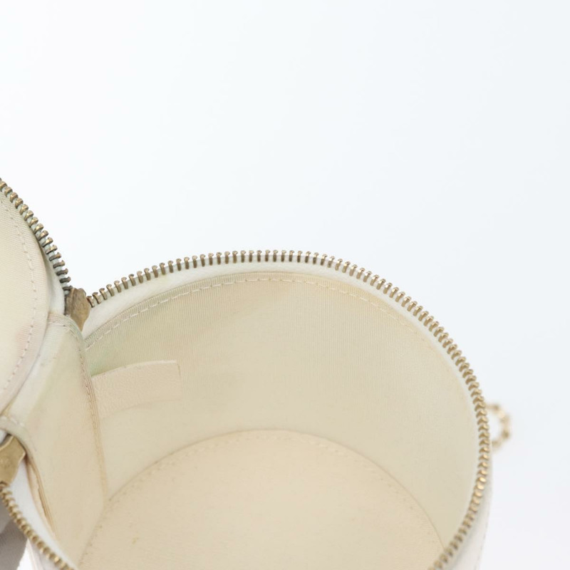 【日本直送】香奈兒 (CHANEL) 絎縫鏈條肩背包，羊皮材質，白色，金色雙C標誌，貨號 170857M-21