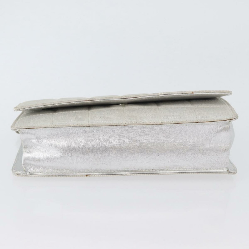 【日本直送】香奈兒新旅遊系列巧克力棒鏈條肩背包 尼龍銀色 CC Auth LNZ273A-4