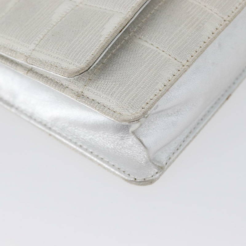 【日本直送】香奈兒新旅遊系列巧克力棒鏈條肩背包 尼龍銀色 CC Auth LNZ273A-14