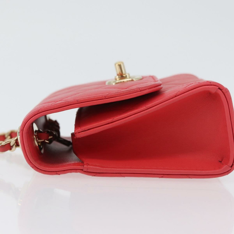 【日本直送】香奈兒 (CHANEL) 鏈條迷你絎縫 11 肩背包，羊皮材質，紅色，金色雙 C 標誌，正品編號 170661SAM-3