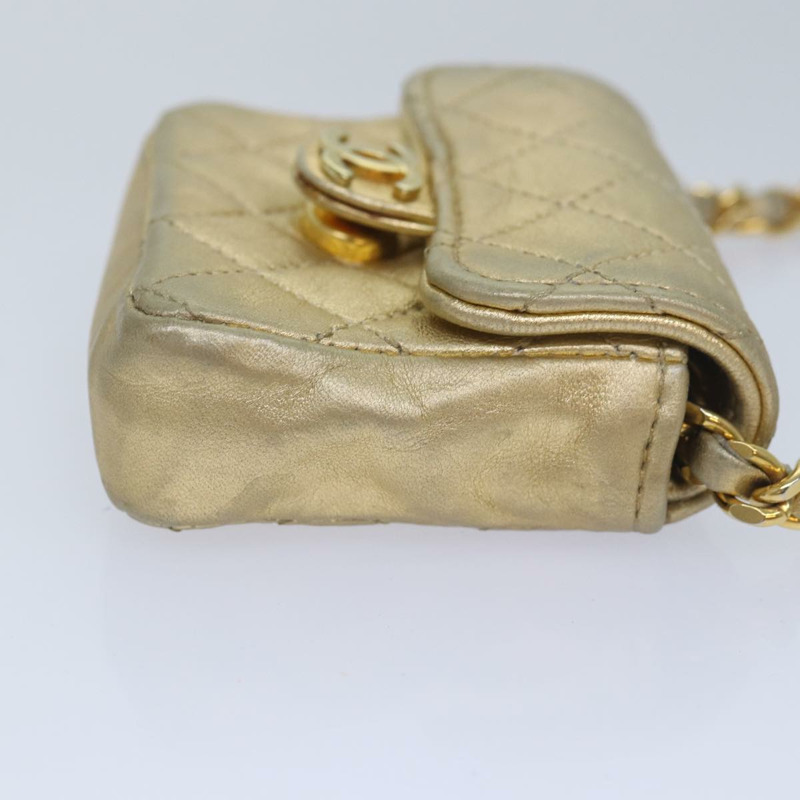 【日本直送】香奈兒迷你絎縫鏈條肩背包，羊皮材質，金色CC標誌，貨號84205V-3