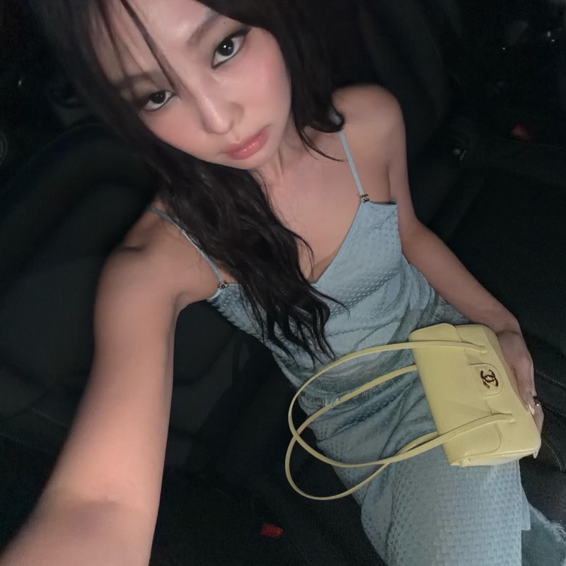 【Jennie同款😍專櫃斷貨❗️現貨好價】Chanel 26P 小雞黃preppy coco mini-0
