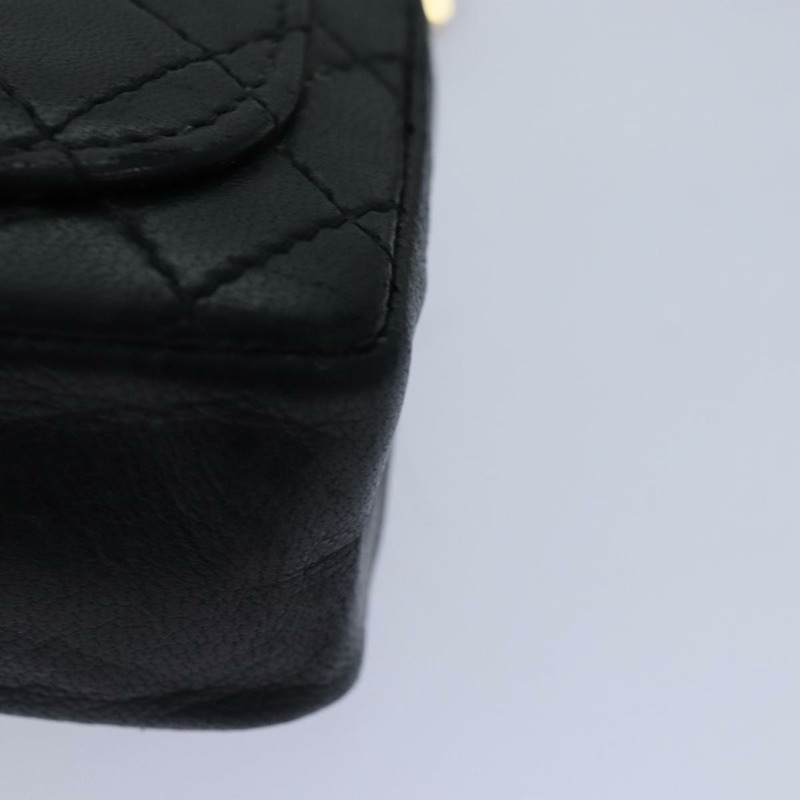 【日本直送】香奈兒迷你絎縫鏈條包，羊皮材質，黑色金色雙C標誌，貨號89068V-17