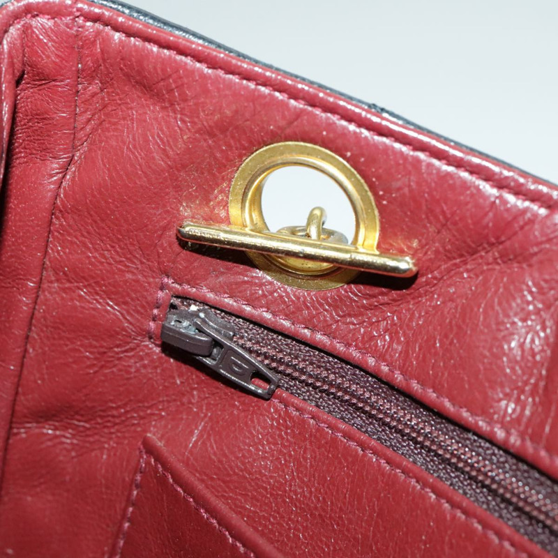 【日本直送】香奈兒 (CHANEL) 絎縫鏈條肩背包，羊皮材質，黑色，金色雙C標誌，正品編號 yk15615M-25