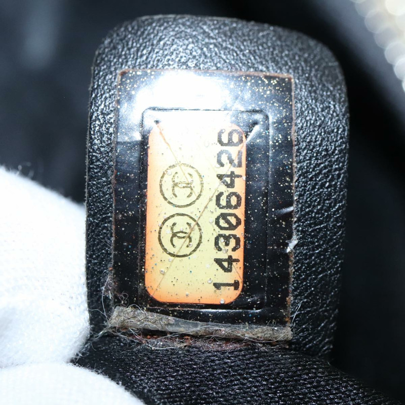 【日本直送】香奈兒 (CHANEL) Matelasse 鏈條托特包，魚子醬紋皮革，黑色，CC 認證，貨號 yk15656M-11