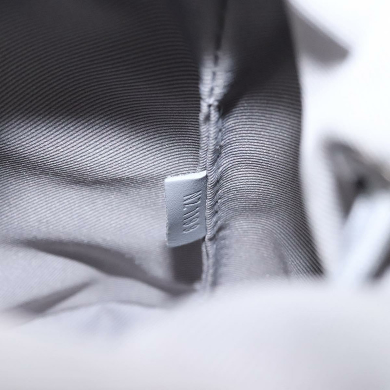 【日本直送】路易威登 Monogram White Chalk Nanobag 肩包 灰色 M44631 正品 105949SAM-10