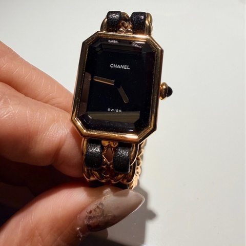 【90新 ✨ 全網最低價！】中古 Chanel香奈兒黑金方糖中古手錶 M碼（下單前先詢問庫存❗️）