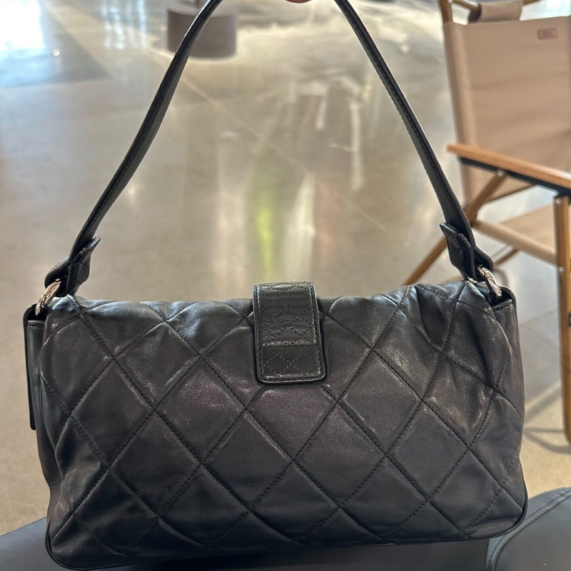 【90%新✨型酷風😎全網稀有】Chanel黑銀中古法棍腋下包｜單肩包｜手提包-3