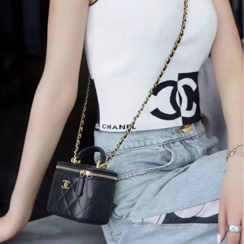 【97新 ✨ 全網最低價！】CHANEL/香奈兒22b 黑金 羊皮 金屬手柄mini手提單肩盒子包 晶片新款（下單前先詢問庫存❗️）-1