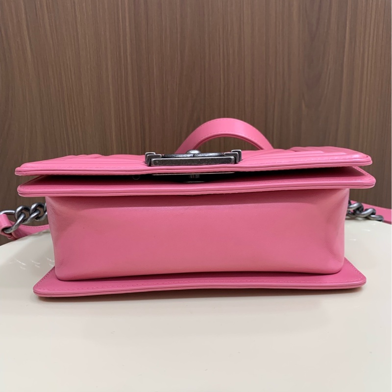 香奈兒Leboy V紋牛皮小號 粉紅色-6