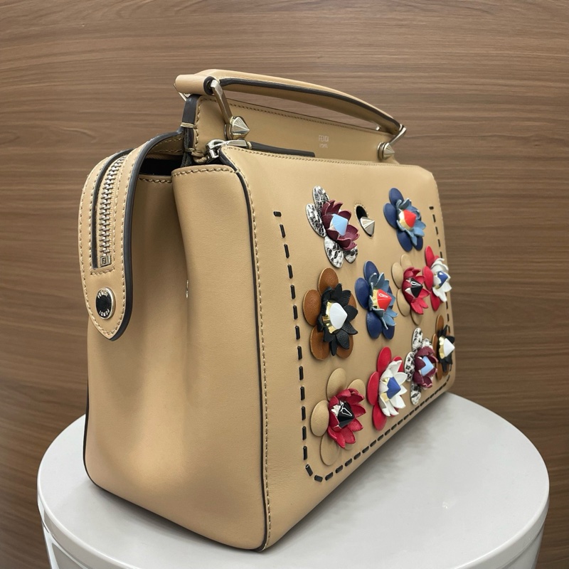 芬迪｜花朵dotcom牛皮 卡其色-2
