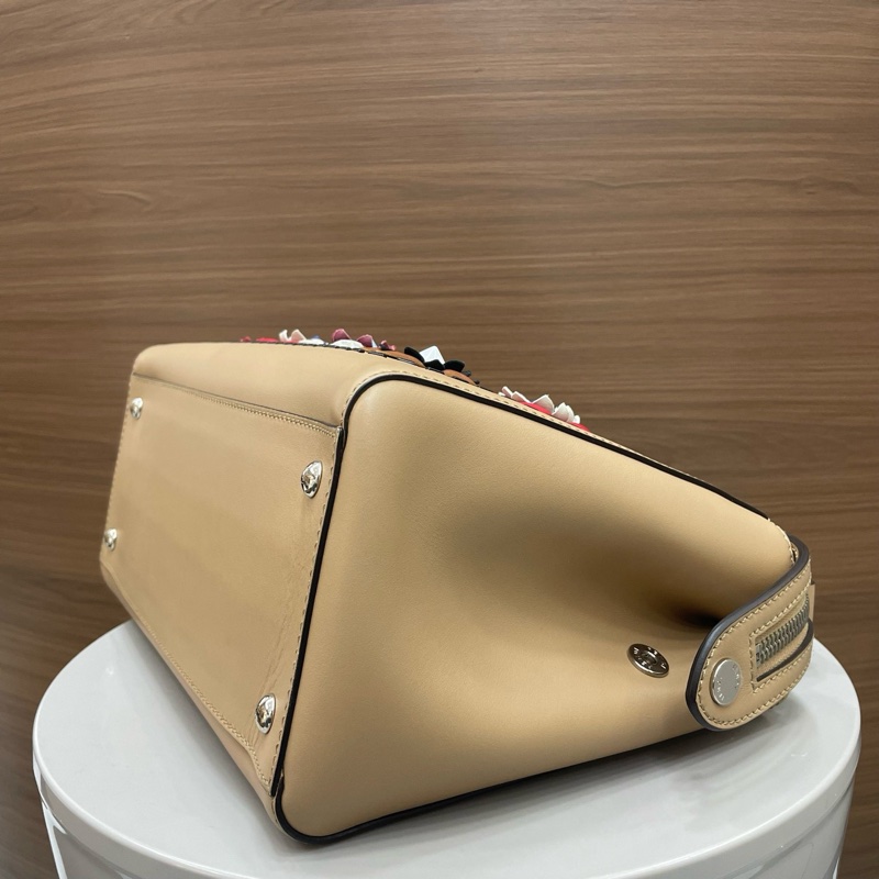 芬迪｜花朵dotcom牛皮 卡其色-5