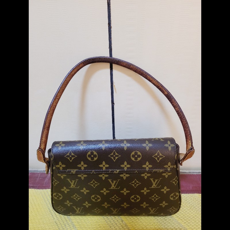 舊款絕版 迷你環肩包-1