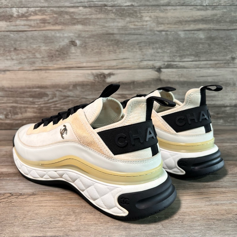 Chanel 香奈兒 24s 黑白熊貓 休閒鞋 運動鞋 白金色 44碼-3