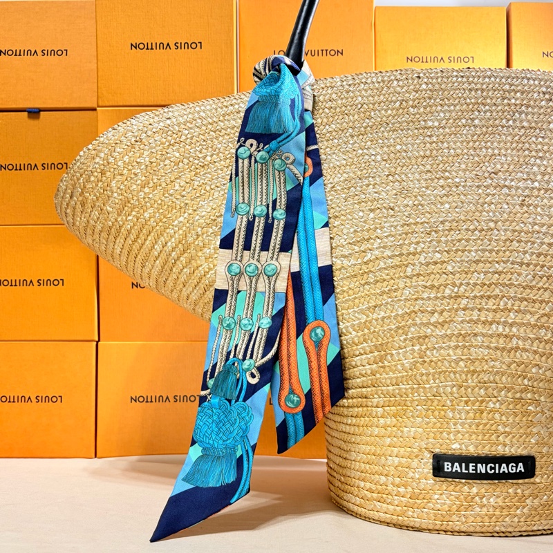 ✨近新閒置 稀有款 愛馬仕 Hermès Twilly 超美絲巾-0