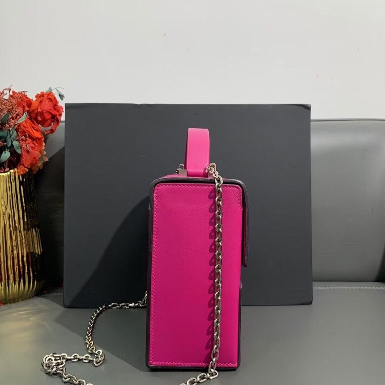 愛馬仕Hermes cinhetic盒子包 手提包玫瑰粉D刻  山羊皮 銀鏈 色彩活潑 尺寸18*17㎝-7