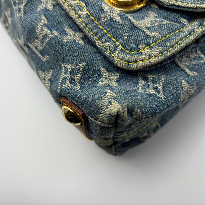 Louis Vuitton Monogram Denim Baggy PM 單肩包-11