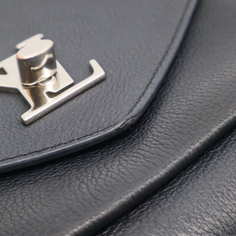 LOUIS VUITTON My lock me斜背包 - 黑銀-12