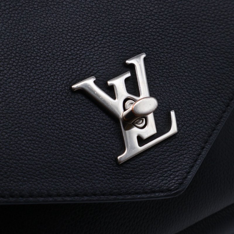 LOUIS VUITTON My lock me斜背包 - 黑銀-13