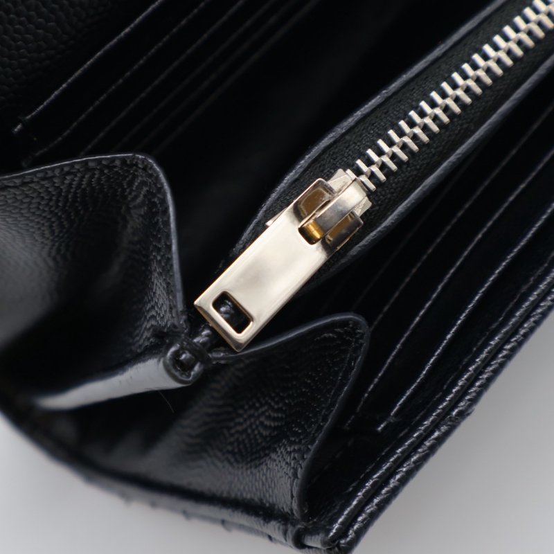 YSL 經典V紋粒面牛皮WOC - 22黑銀-10