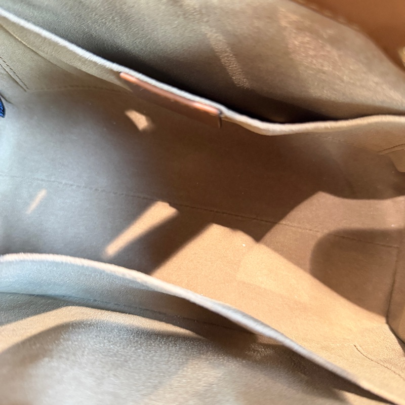 Gucci Padlock小號 襯衫必備單品🖤-4