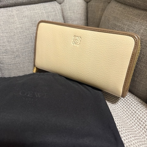 ✨Loewe二手中古長夾✨