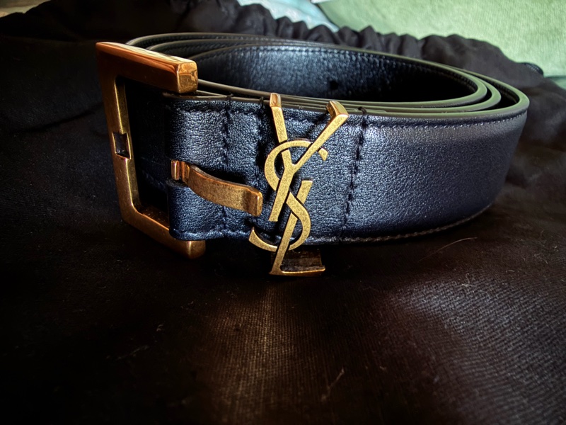 全新-YSL SAINT LAURENT CASSANDRE 黑金85滑面皮革方形搭扣腰帶-2