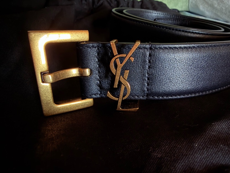 全新-YSL SAINT LAURENT CASSANDRE 黑金85滑面皮革方形搭扣腰帶-3