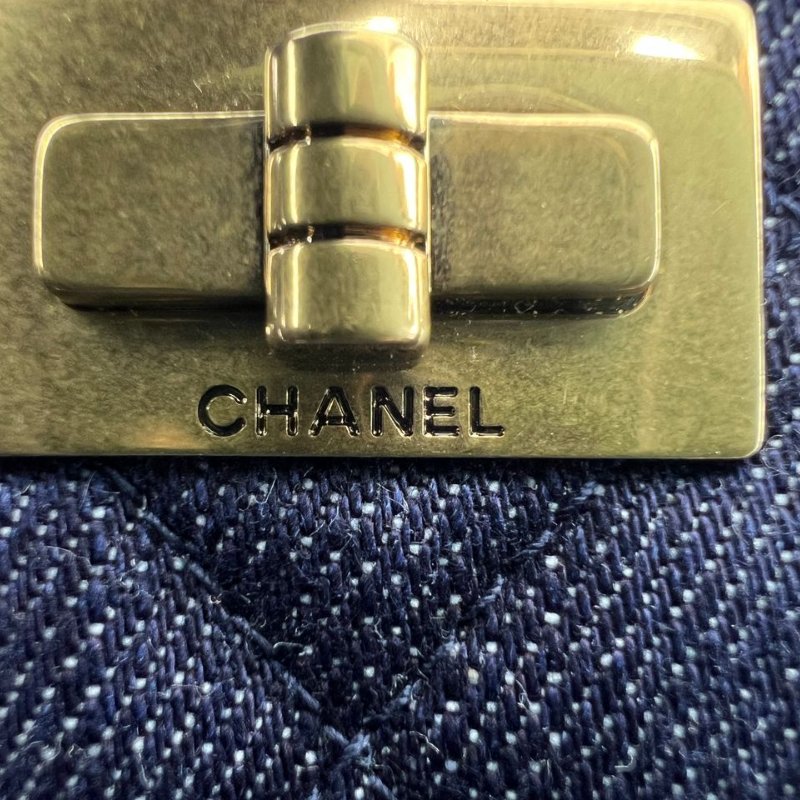 Chanel 牛仔菱格長款拉鍊皮夾-3