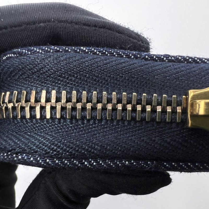 Chanel 牛仔菱格長款拉鍊皮夾-19