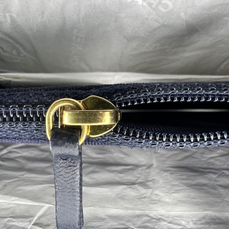 Chanel 牛仔菱格長款拉鍊皮夾-20