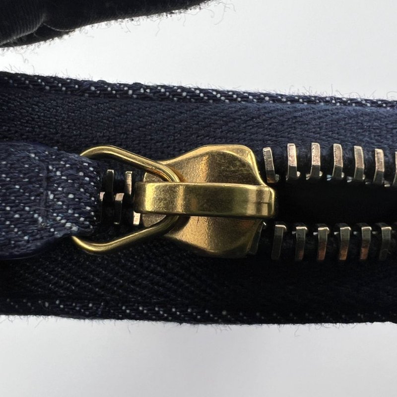 Chanel 牛仔菱格長款拉鍊皮夾-22