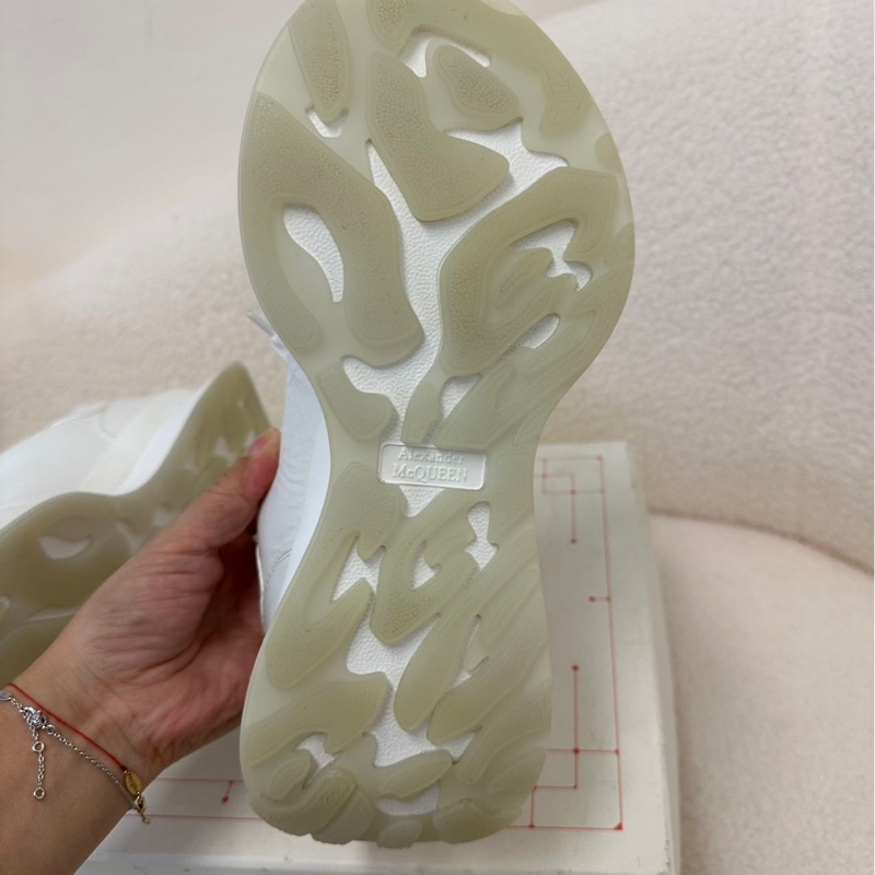 麥昆ALEXANDER MCQUEEN Runner 白色刺繡款-6