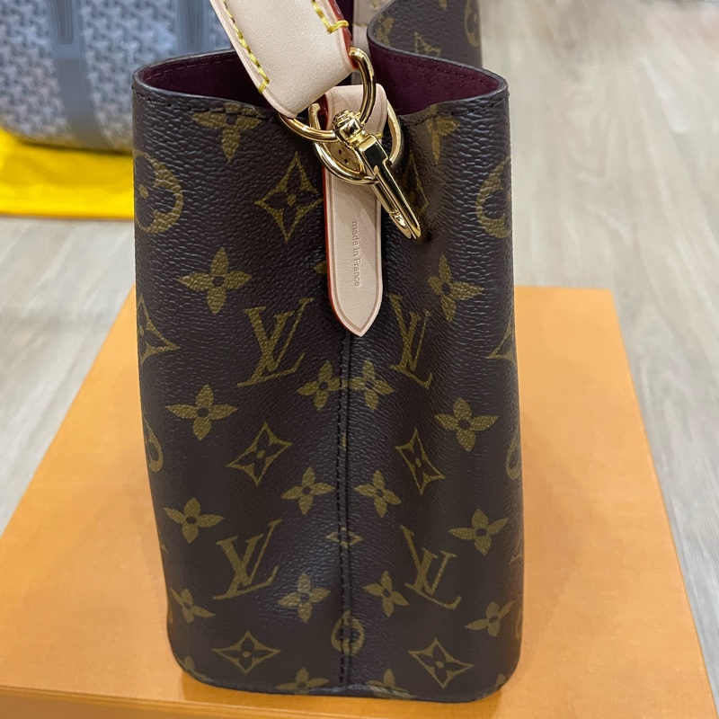 LV水桶肩背手提 一包三用-2