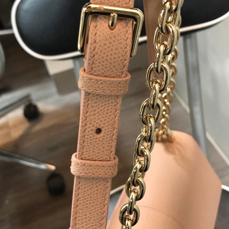 Dior Montaigne 30玫瑰粉金鍊肩背、斜背包-9