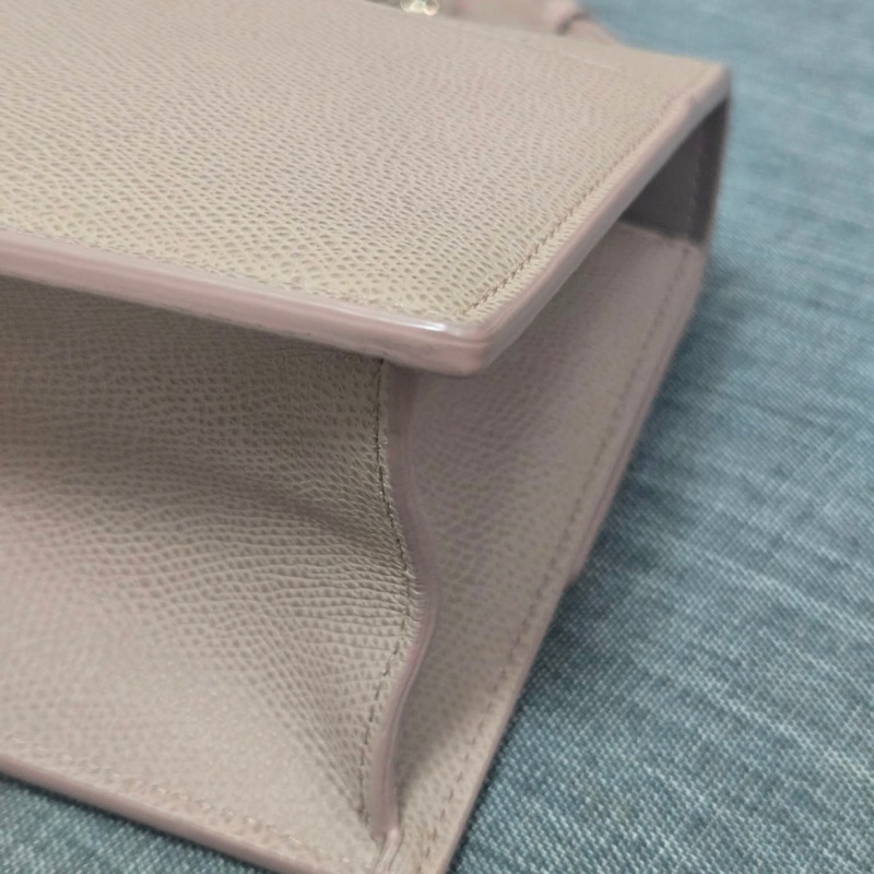 Dior Montaigne 30玫瑰粉金鍊肩背、斜背包-17