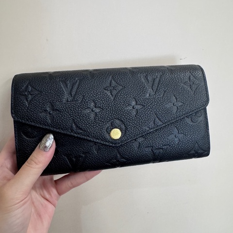 ［ 發財長夾 ］LV Sarah 黑牛皮長夾 晶片款