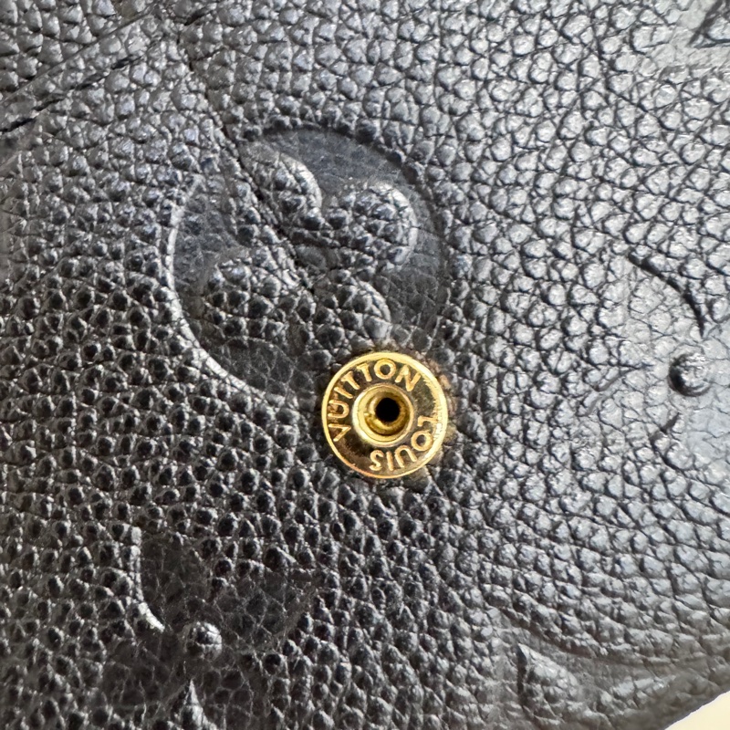 ［ 發財長夾 ］LV Sarah 黑牛皮長夾 晶片款-6