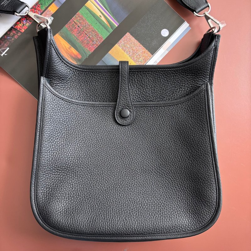 K刻全新::HERMES::Evelyne 29 黑色小牛皮銀釦鏤空洞H LOGO肩背包 斜背包-2