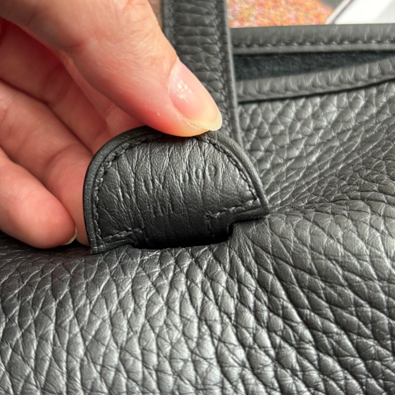 K刻全新::HERMES::Evelyne 29 黑色小牛皮銀釦鏤空洞H LOGO肩背包 斜背包-8