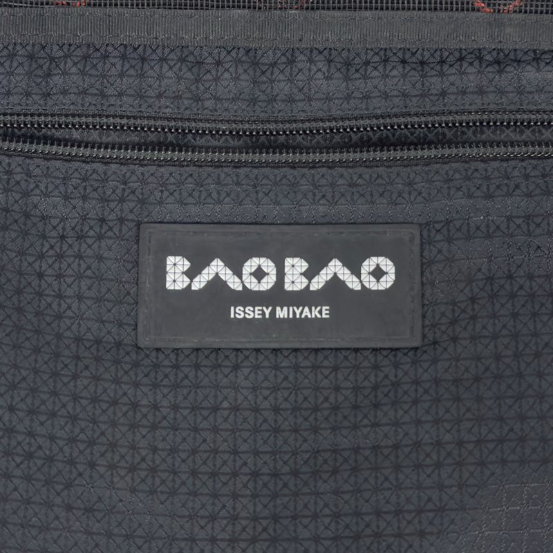 ISSEY MIYAKE BaoBao 啞面 肩背包-15