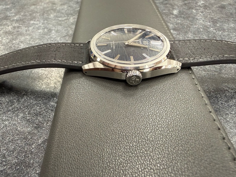 Grand Seiko SLGW007 Evolution 9 Collection-2