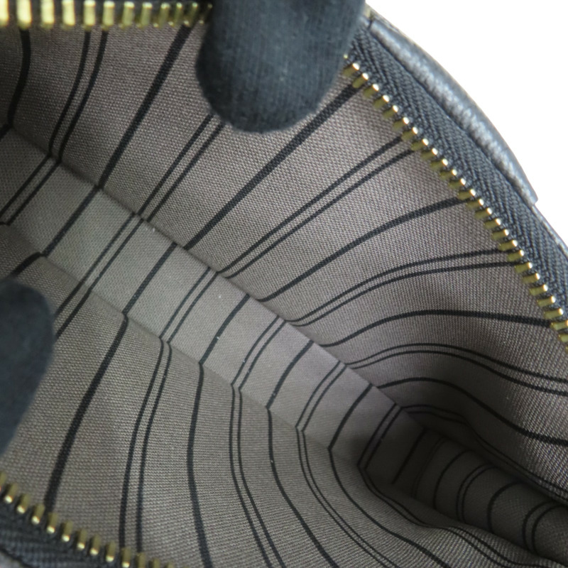 黑色 原花壓紋 牛皮 Easy Pouch O【LOUIS VUITTON LV 路易威登】 M80349-4