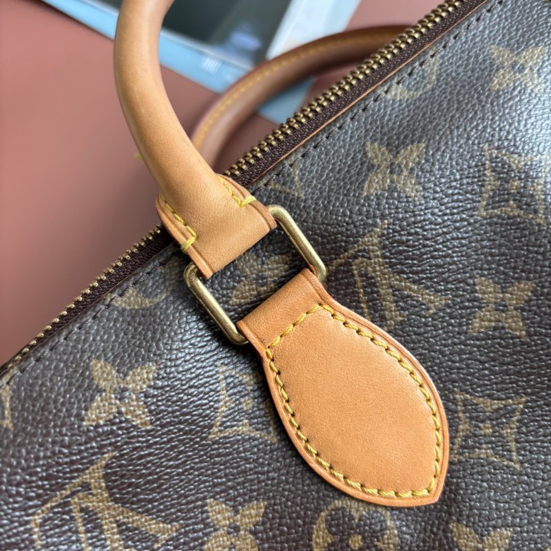 ::LOUIS VUITTON:: LV M40009 中古系列金球 三角包 腋下包 肩背包-16